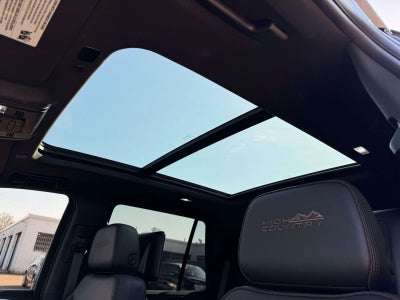 2023 Chevrolet Tahoe 4WD High Country