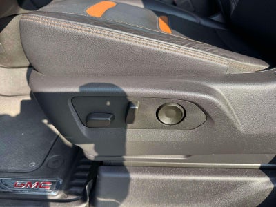 2025 GMC Sierra 2500HD Crew Cab, Standard Bed, AT4, 4WD