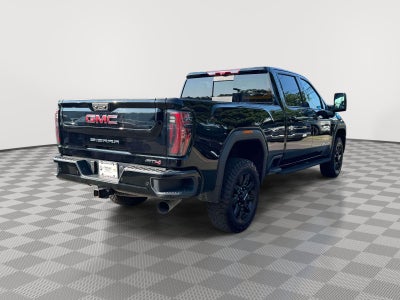 2025 GMC Sierra 2500HD Crew Cab, Standard Bed, AT4, 4WD