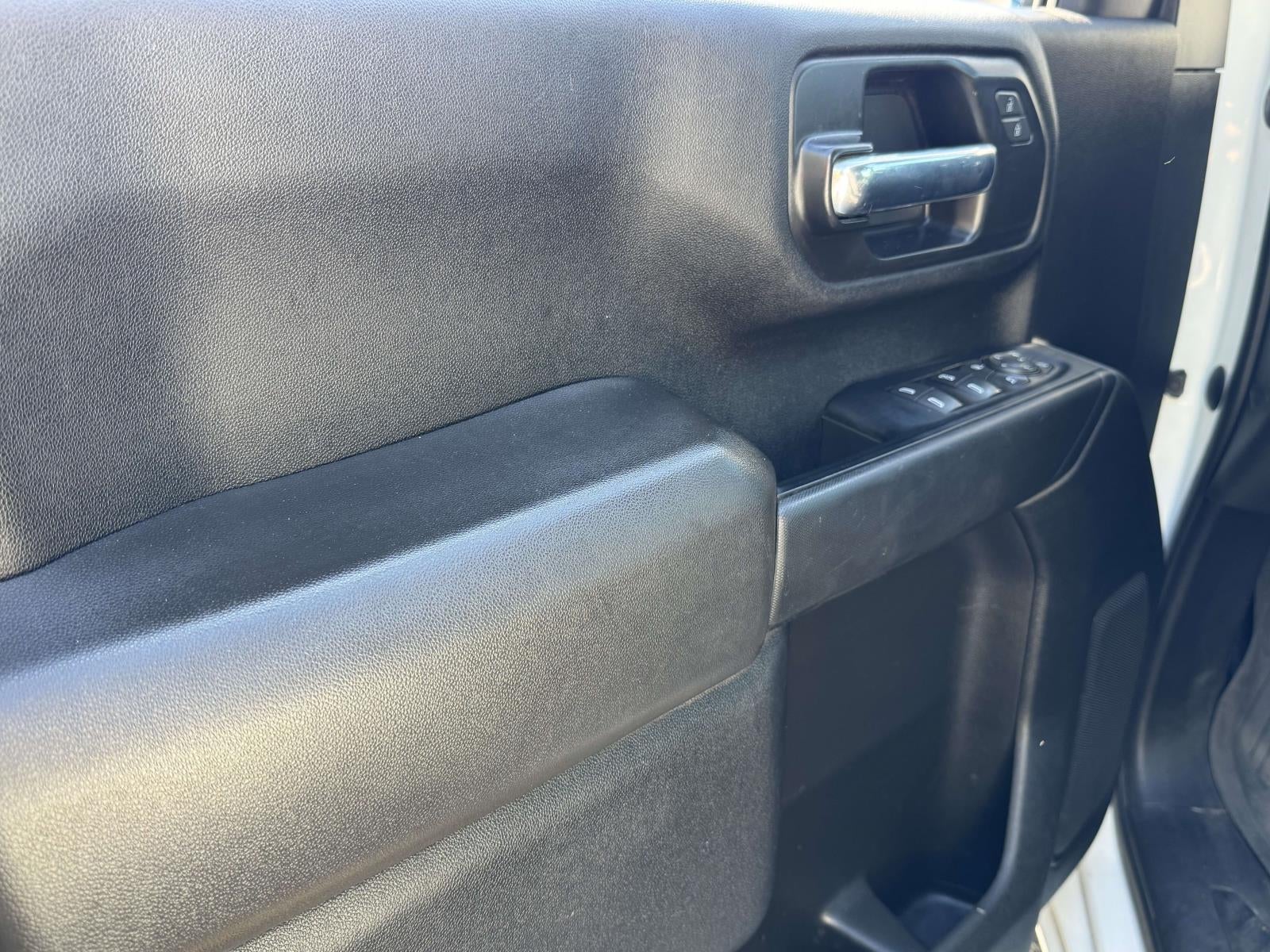 2022 GMC Sierra 2500HD 4WD Crew Cab Standard Bed Pro
