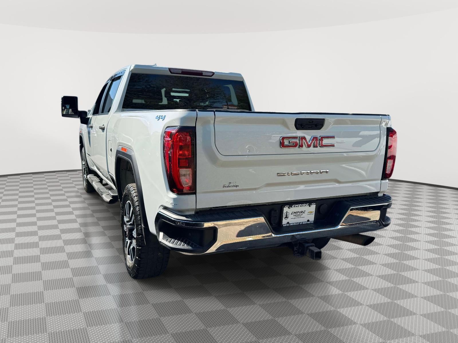 2022 GMC Sierra 2500HD 4WD Crew Cab Standard Bed Pro