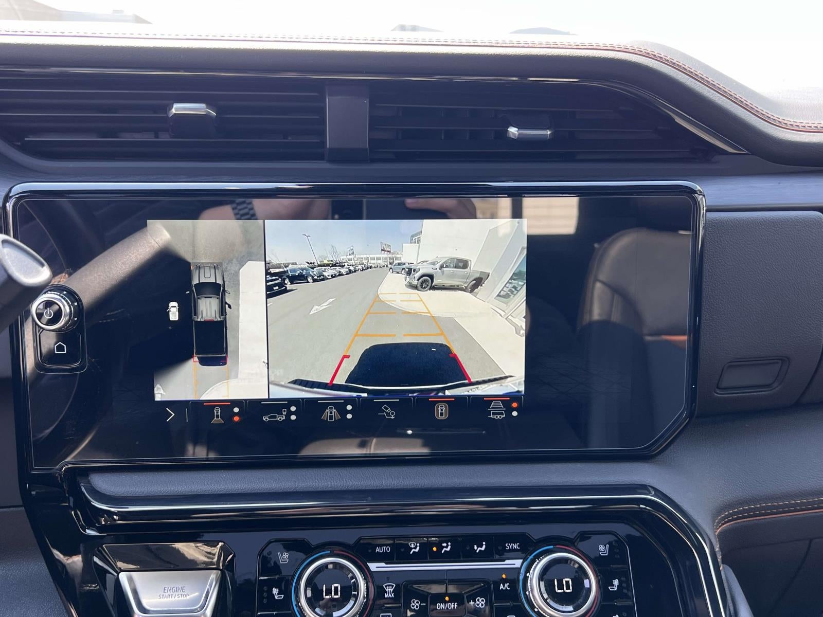 2024 GMC Sierra 2500HD 4WD Crew Cab Standard Bed AT4