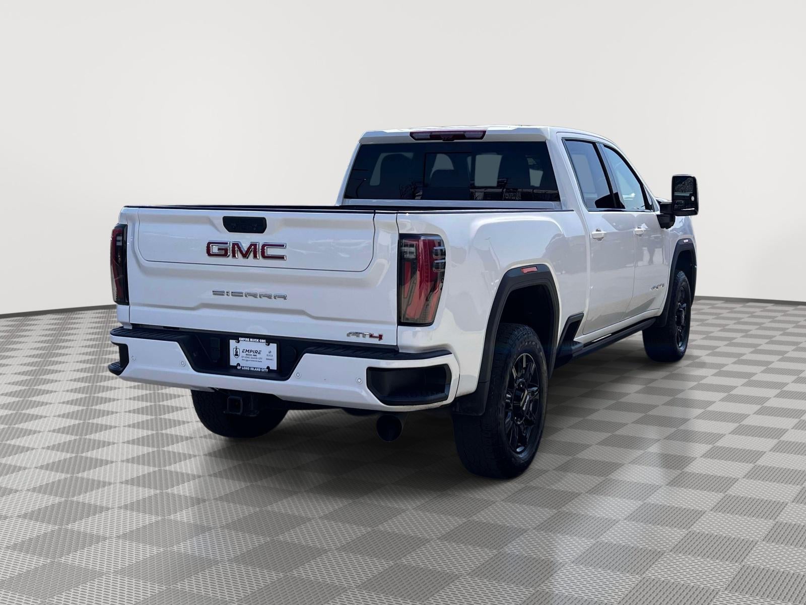 2024 GMC Sierra 2500HD 4WD Crew Cab Standard Bed AT4