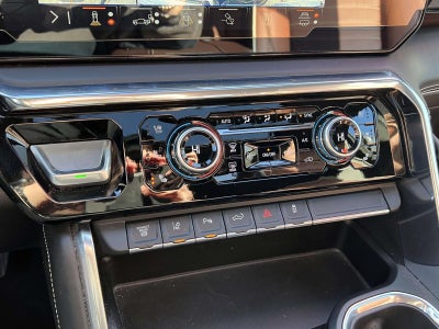 2024 GMC Sierra 3500HD 4WD Crew Cab Long Bed Denali Ultimate