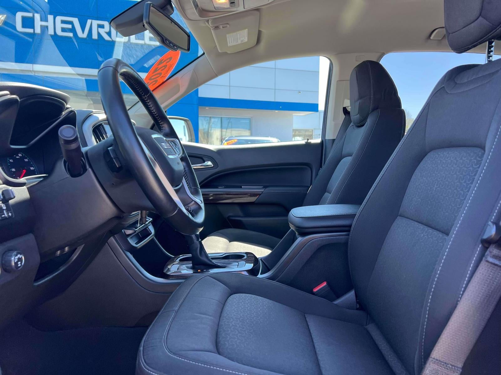 2022 GMC Canyon 4WD Crew Cab Short Box Elevation