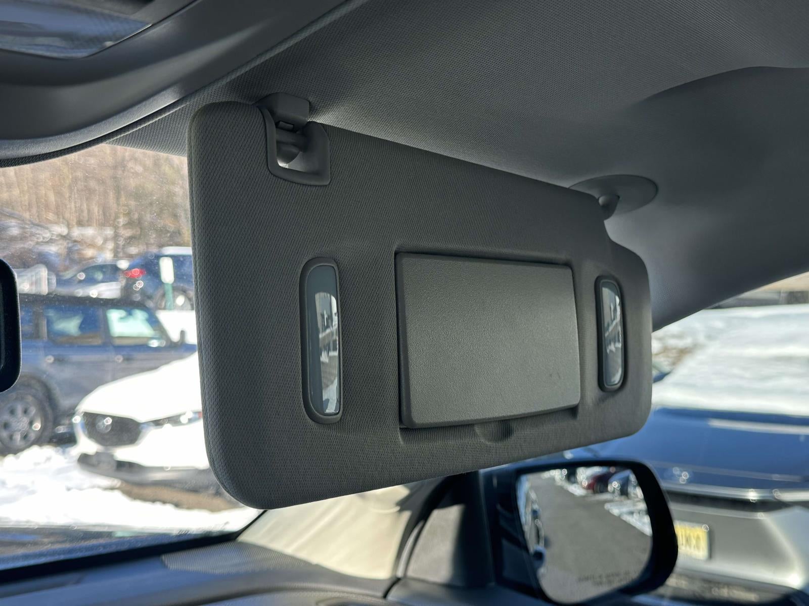 2022 GMC Canyon 4WD Crew Cab Short Box Elevation