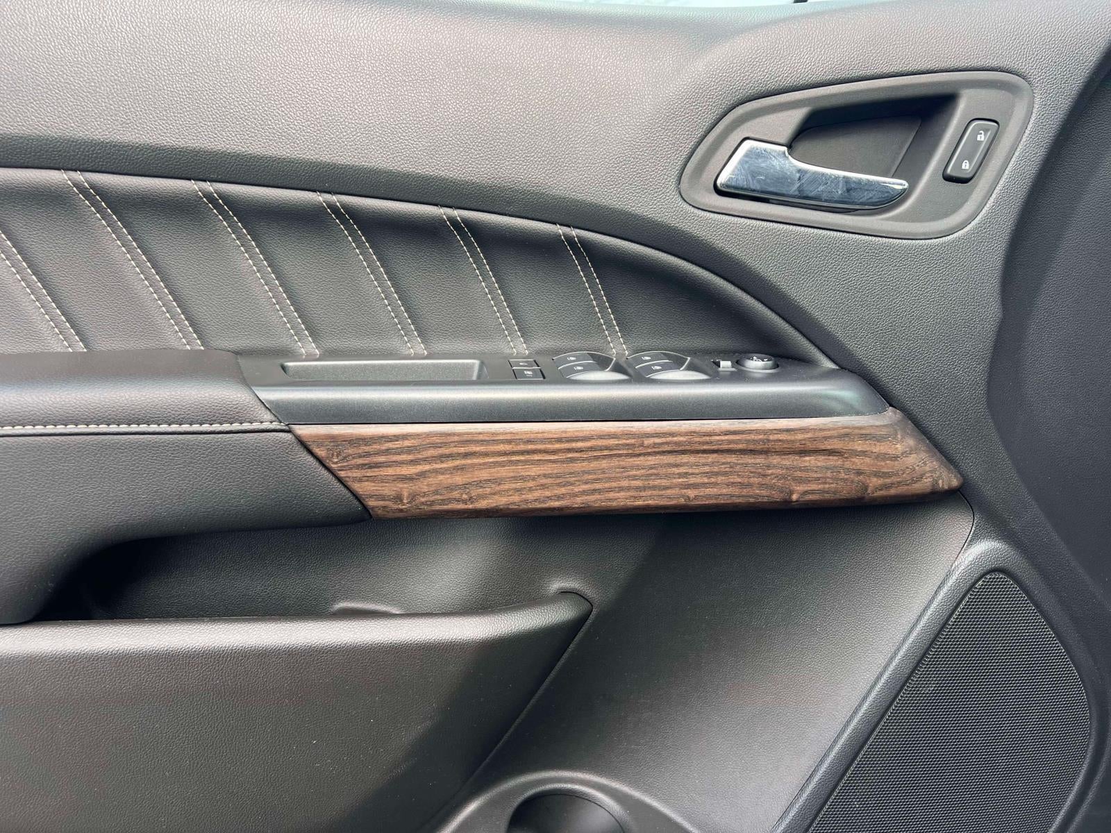 2022 GMC Canyon 4WD Crew Cab Long Box Denali