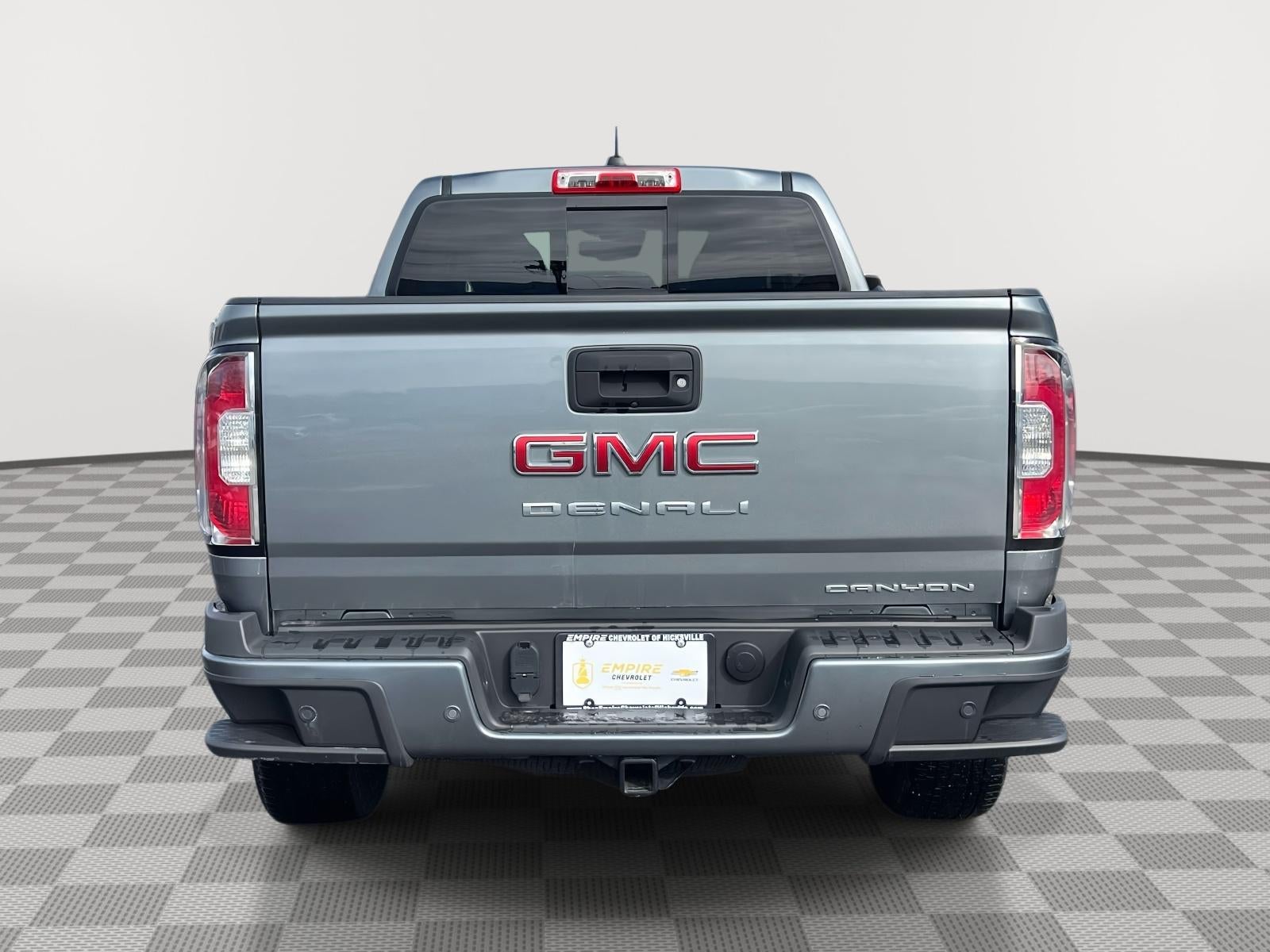 2022 GMC Canyon 4WD Crew Cab Long Box Denali