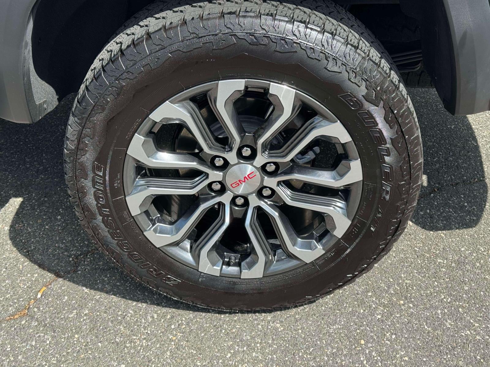 2025 GMC Canyon 4WD Denali