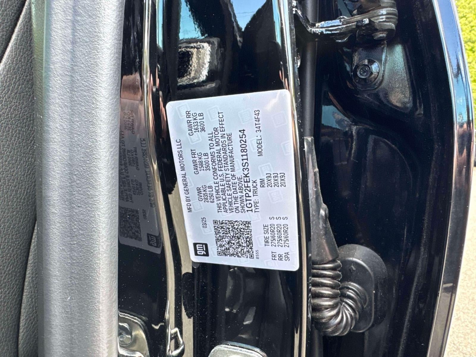2025 GMC Canyon 4WD Denali