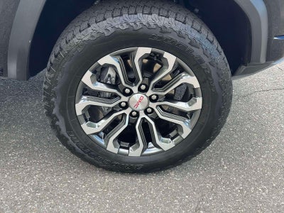 2025 GMC Canyon 4WD Denali