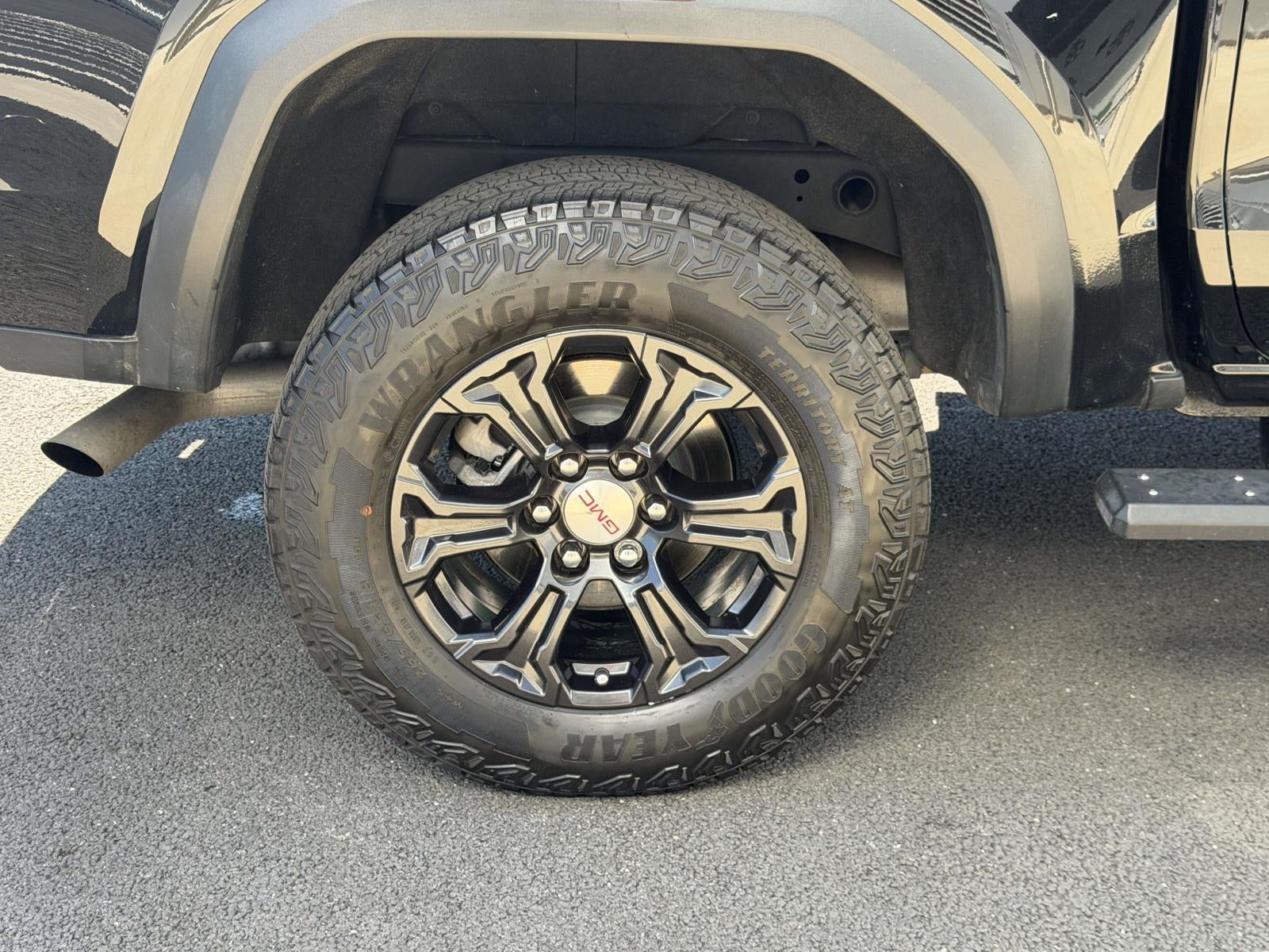 2024 GMC Canyon 2WD Elevation