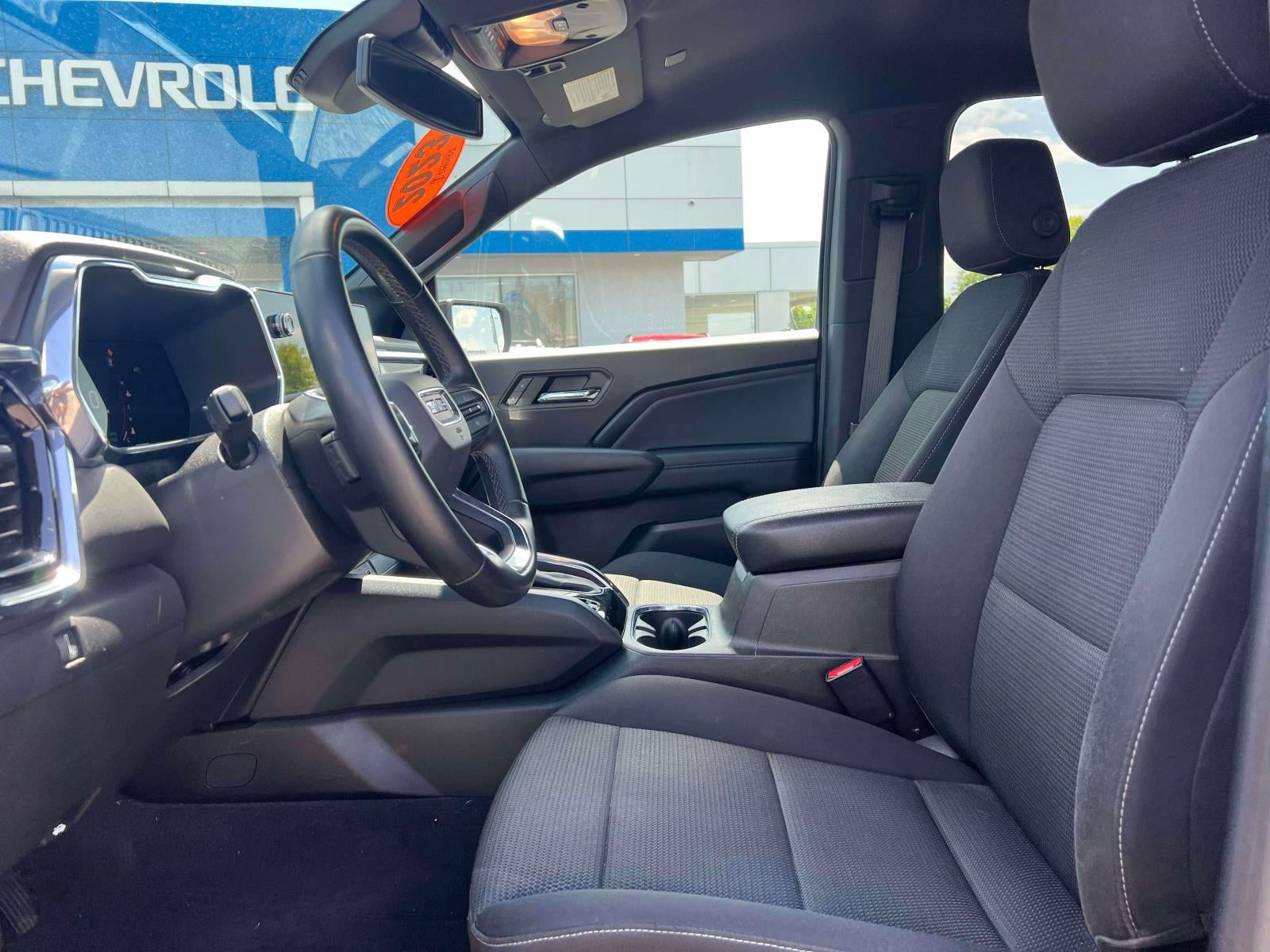 2023 GMC Canyon 4WD Crew Cab Short Box Elevation
