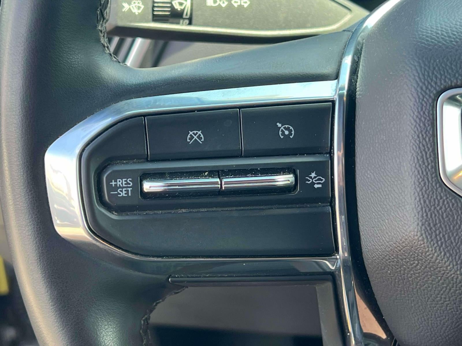 2023 GMC Canyon 4WD Crew Cab Short Box Elevation