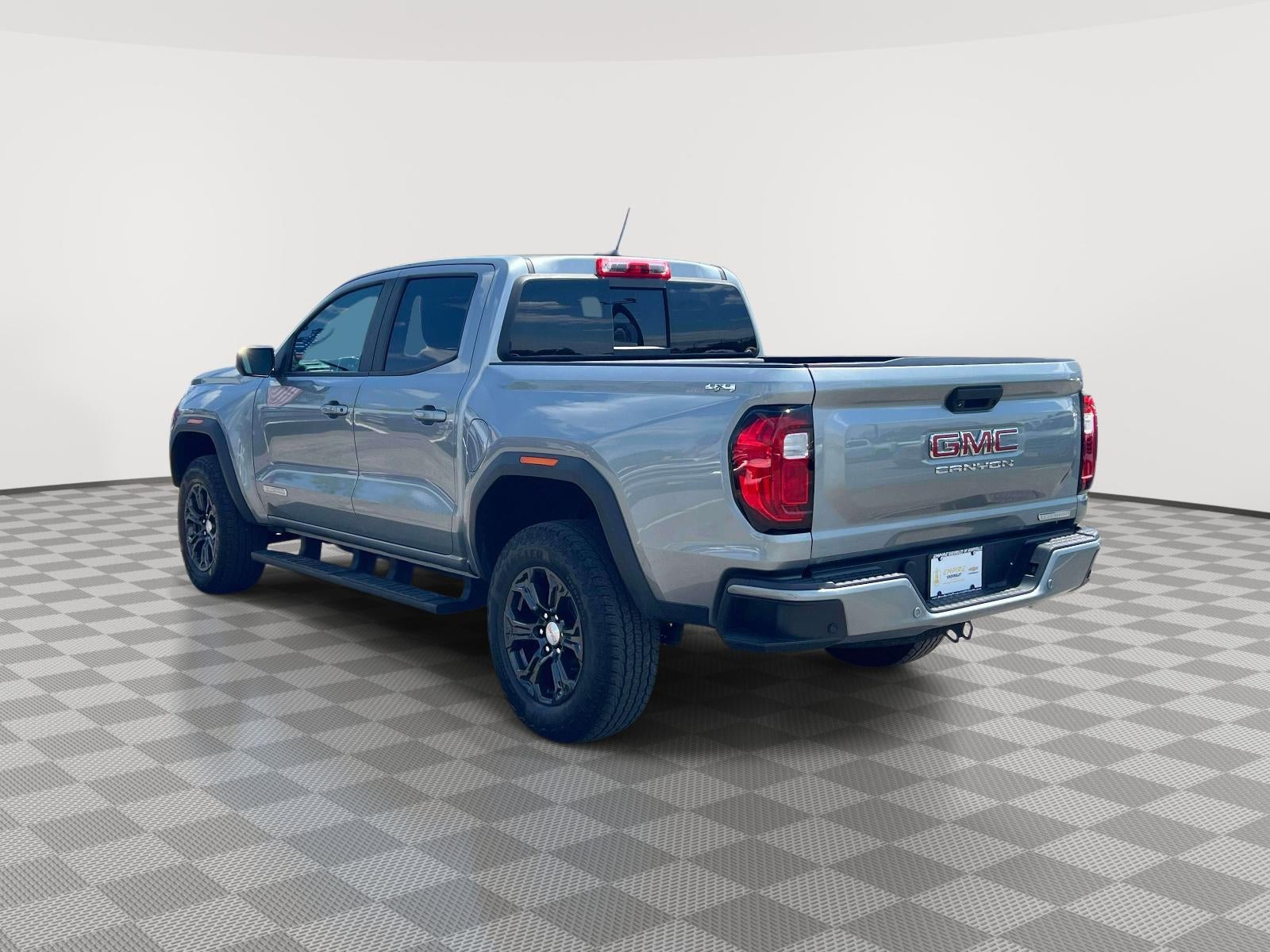 2023 GMC Canyon 4WD Crew Cab Short Box Elevation