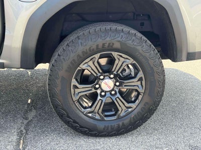 2023 GMC Canyon 4WD Crew Cab Short Box Elevation