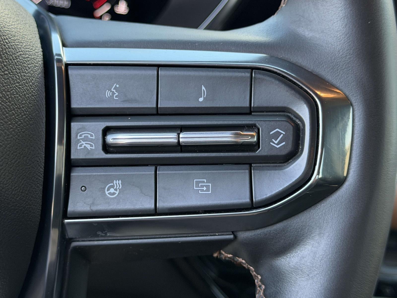 2024 GMC Canyon 4WD AT4
