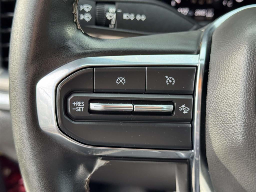 2023 GMC Canyon 4WD Crew Cab Short Box Denali