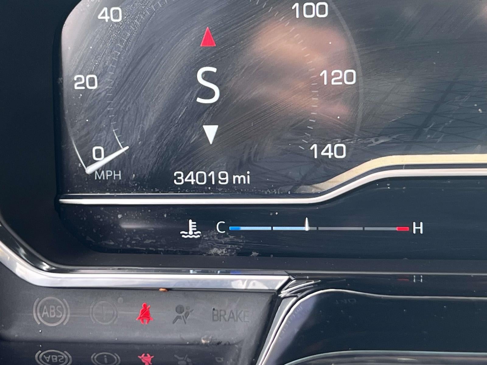 2022 GMC Sierra 1500 4WD Crew Cab Standard Box Elevation