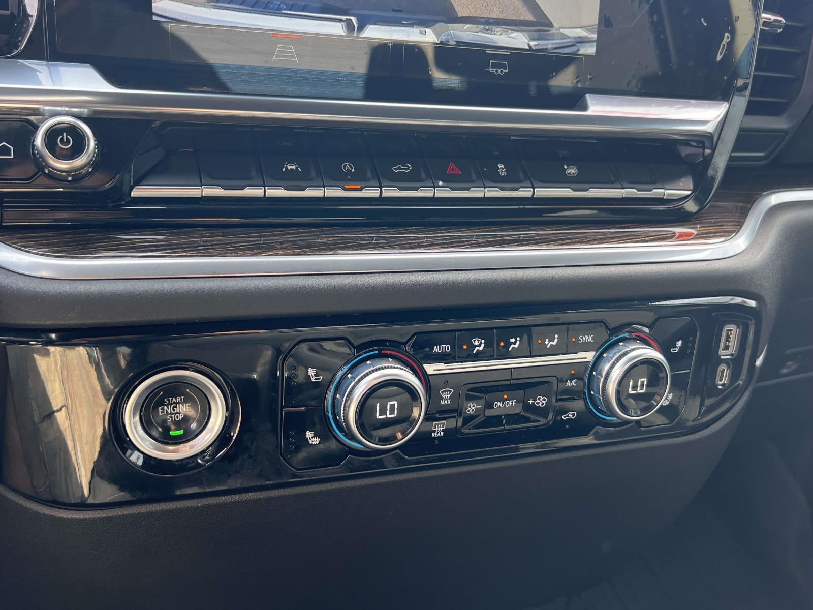 2022 GMC Sierra 1500 4WD Crew Cab Standard Box Elevation