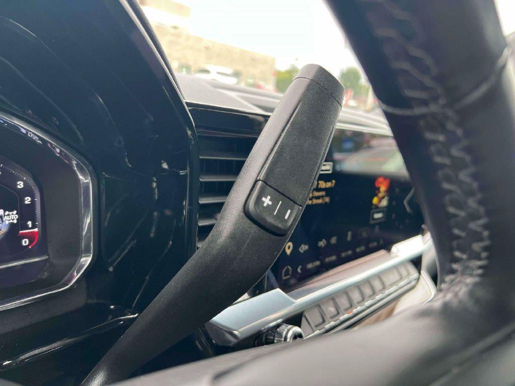 2025 GMC Sierra 1500 4WD Crew Cab Short Box Elevation with 3VL