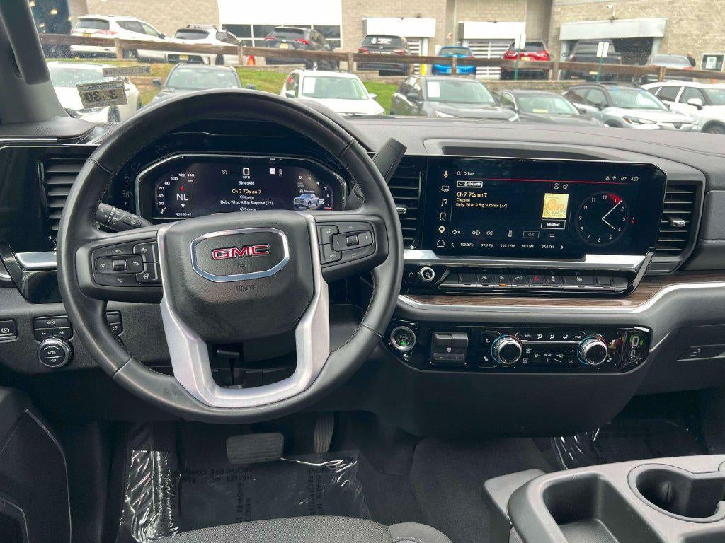 2025 GMC Sierra 1500 4WD Crew Cab Short Box Elevation with 3VL