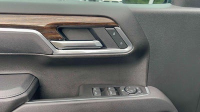 2025 GMC Sierra 1500 4WD Crew Cab Short Box Elevation with 3VL