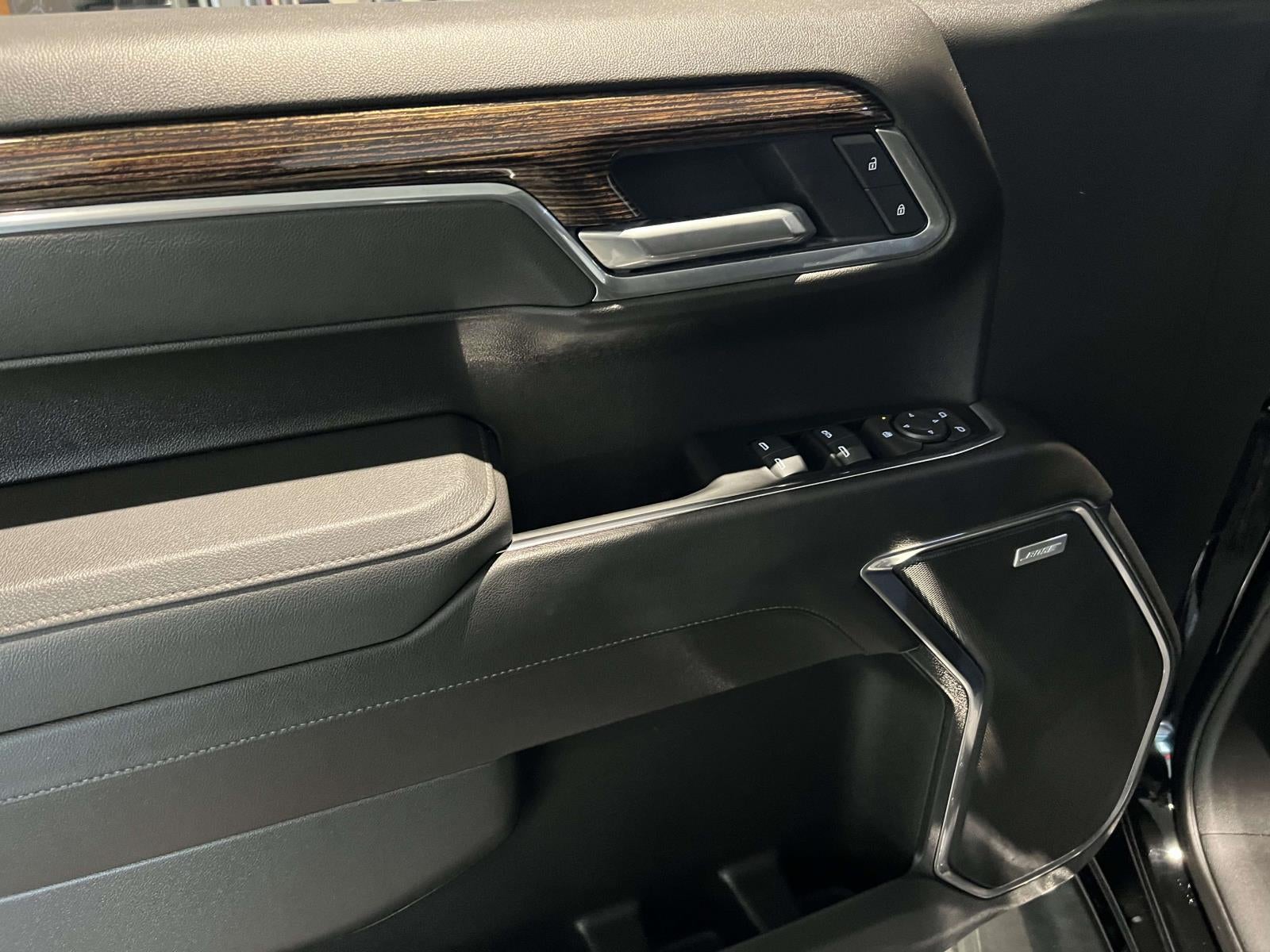 2025 GMC Sierra 1500 4WD Crew Cab Short Box Elevation with 3SB