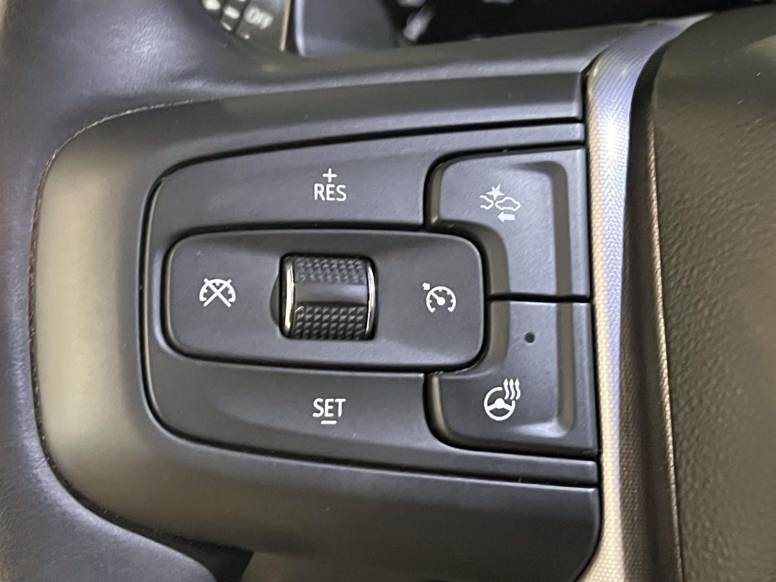 2025 GMC Sierra 1500 4WD Crew Cab Short Box Elevation with 3SB