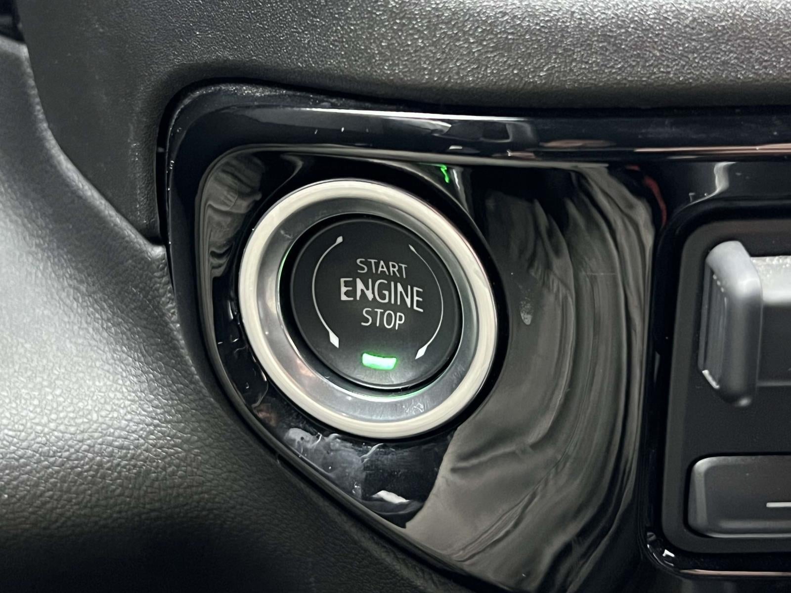 2025 GMC Sierra 1500 4WD Crew Cab Short Box Elevation with 3SB