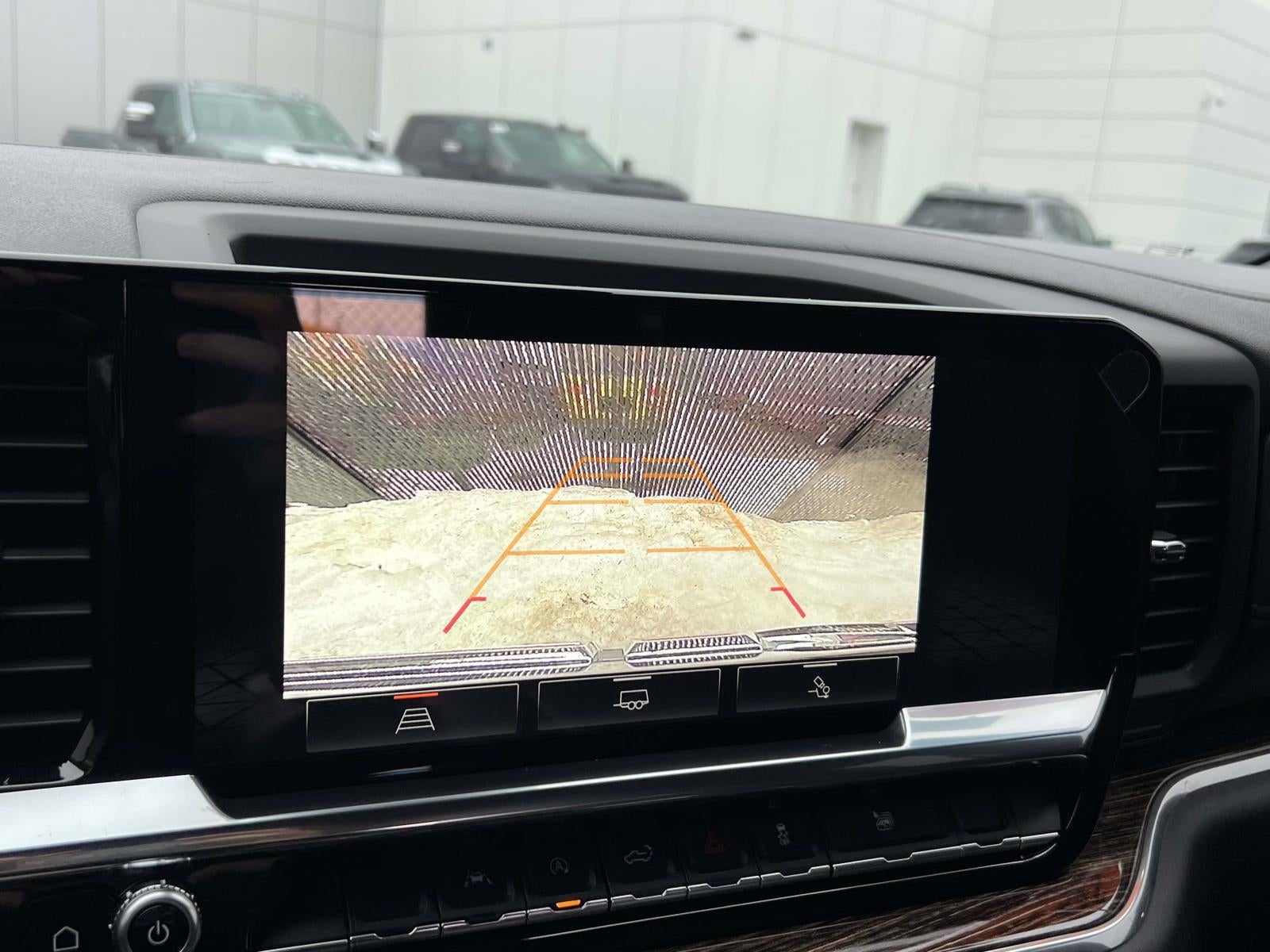 2025 GMC Sierra 1500 4WD Crew Cab Short Box Elevation with 3SB