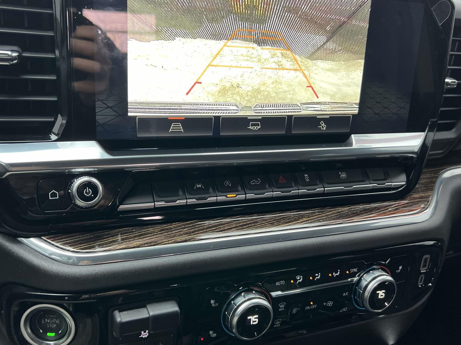 2025 GMC Sierra 1500 4WD Crew Cab Short Box Elevation with 3SB