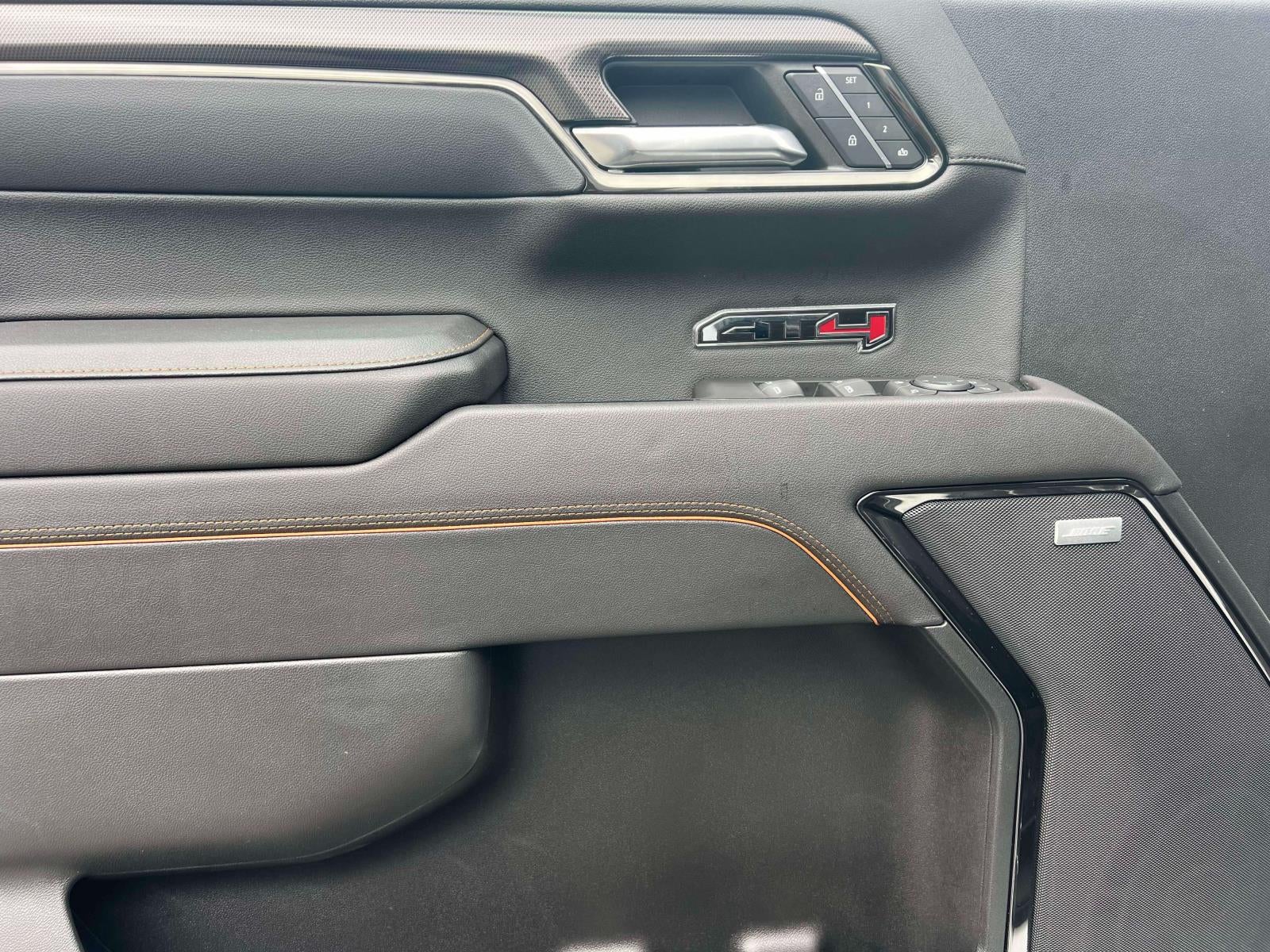 2023 GMC Sierra 1500 AT4