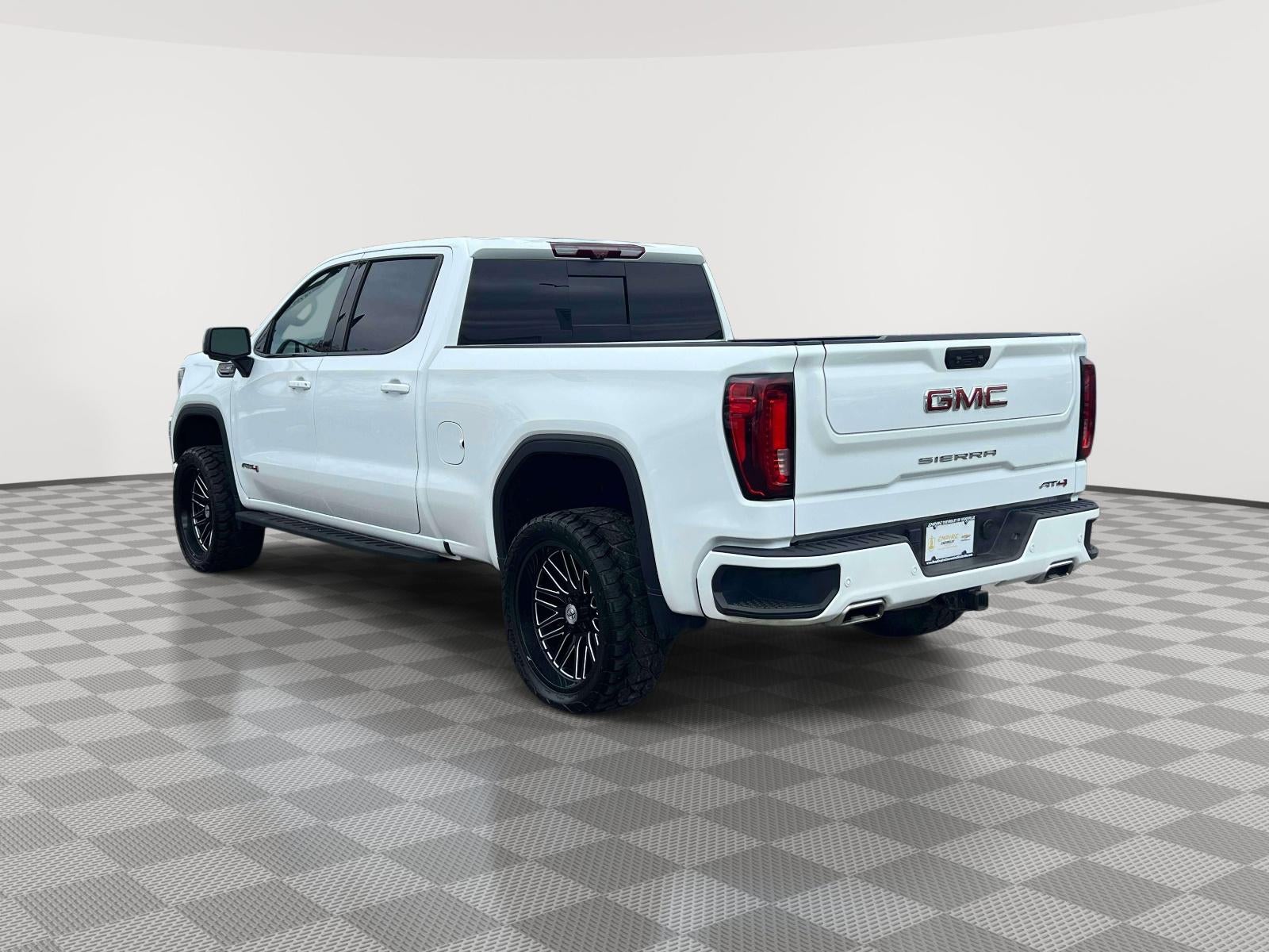 2023 GMC Sierra 1500 AT4