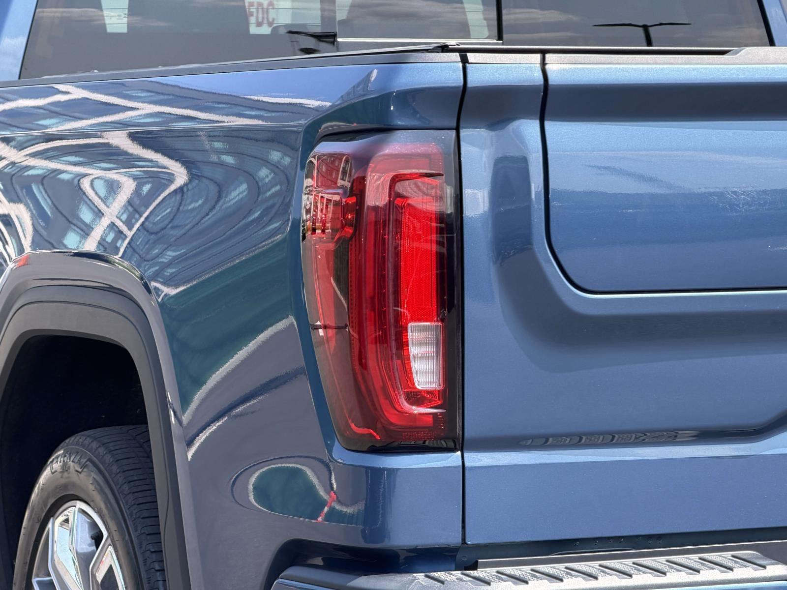 2025 GMC Sierra 1500 4WD Crew Cab Short Box Denali