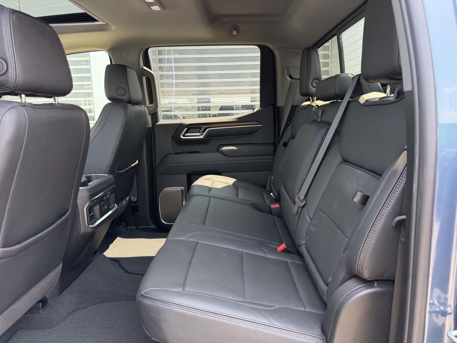 2025 GMC Sierra 1500 4WD Crew Cab Short Box Denali
