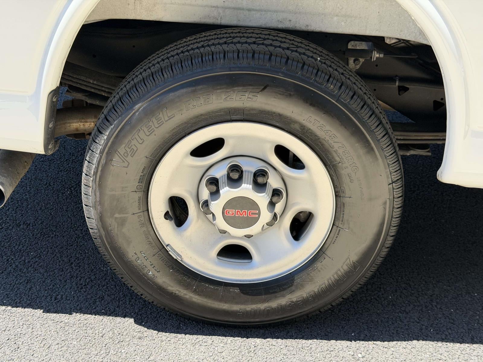 2025 GMC Savana Cargo RWD 2500 Regular Wheelbase Work Van