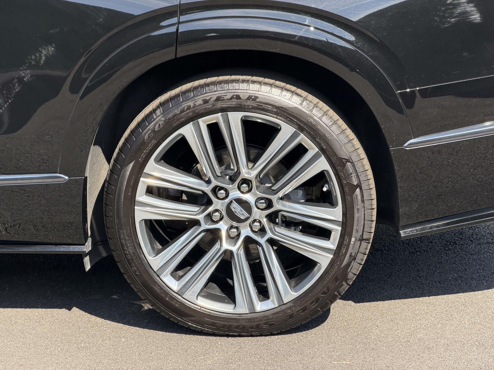 2026 Cadillac VISTIQ Platinum