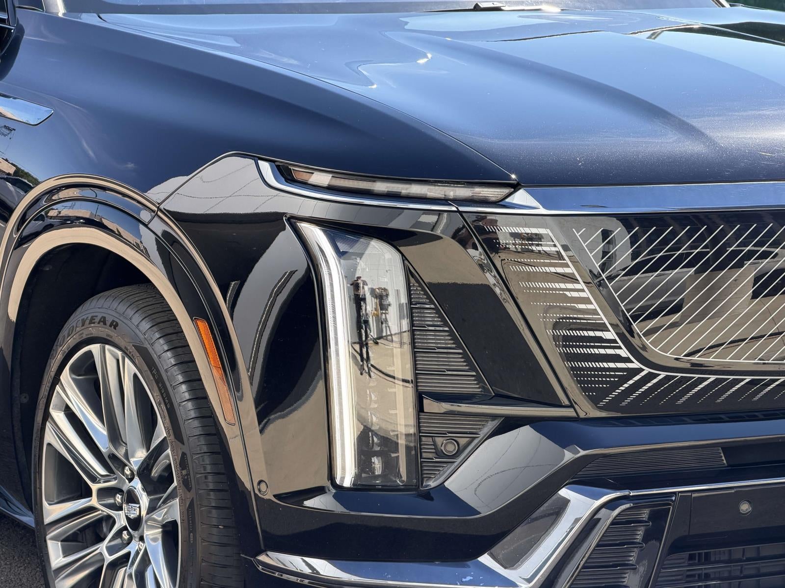 2026 Cadillac VISTIQ Platinum