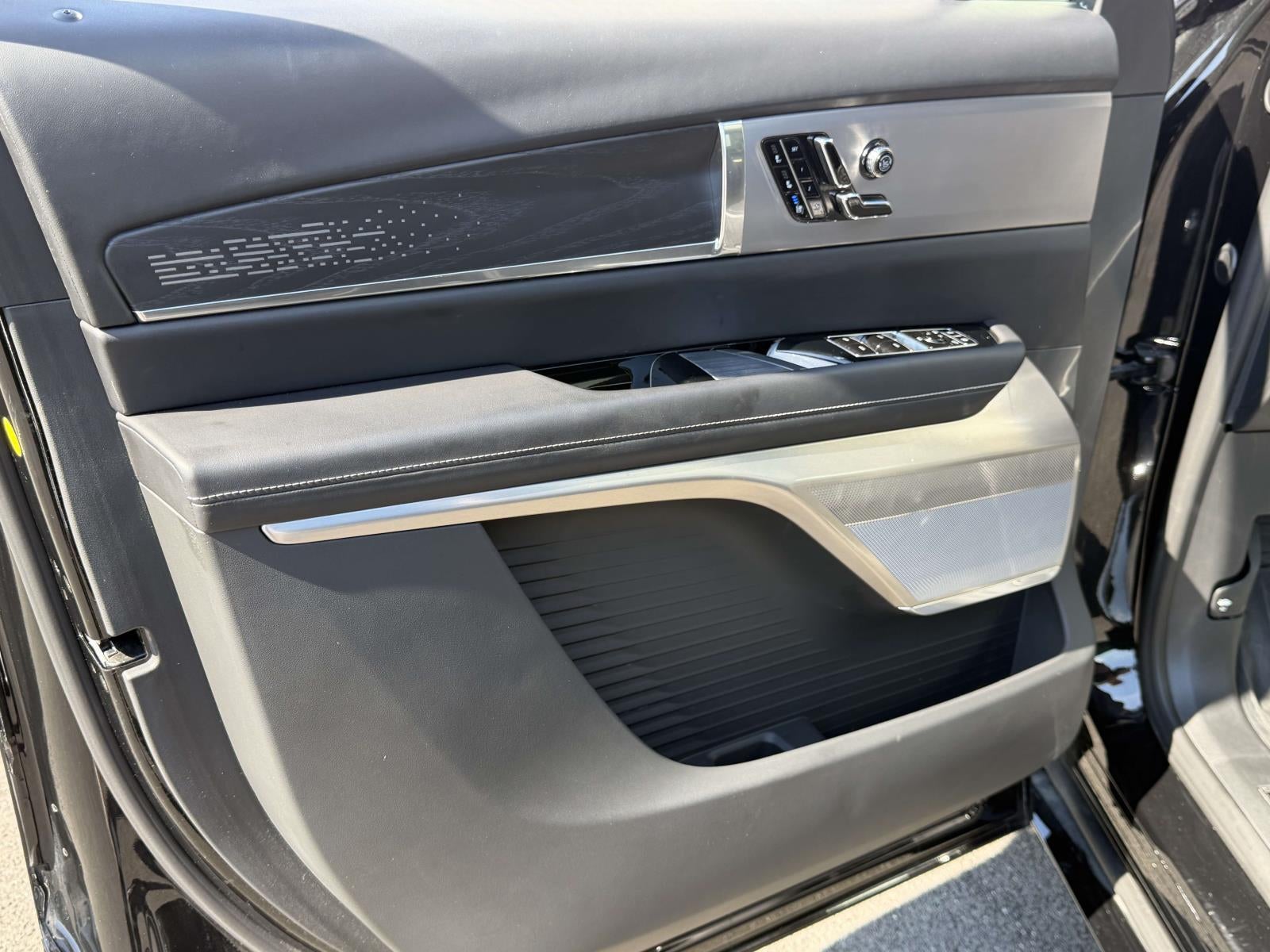 2026 Cadillac VISTIQ Platinum