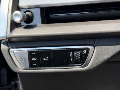2026 Cadillac VISTIQ Platinum
