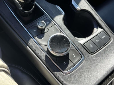 2023 Cadillac XT4 AWD Luxury