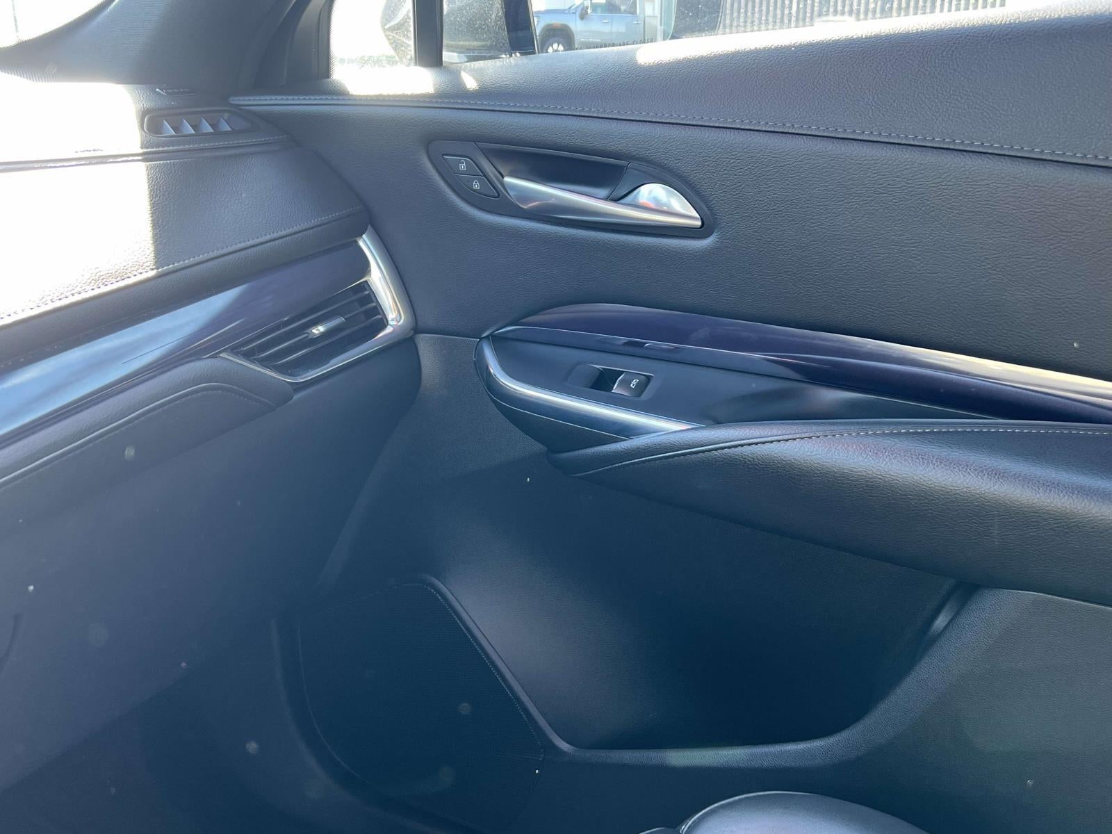 2023 Cadillac XT4 AWD Luxury