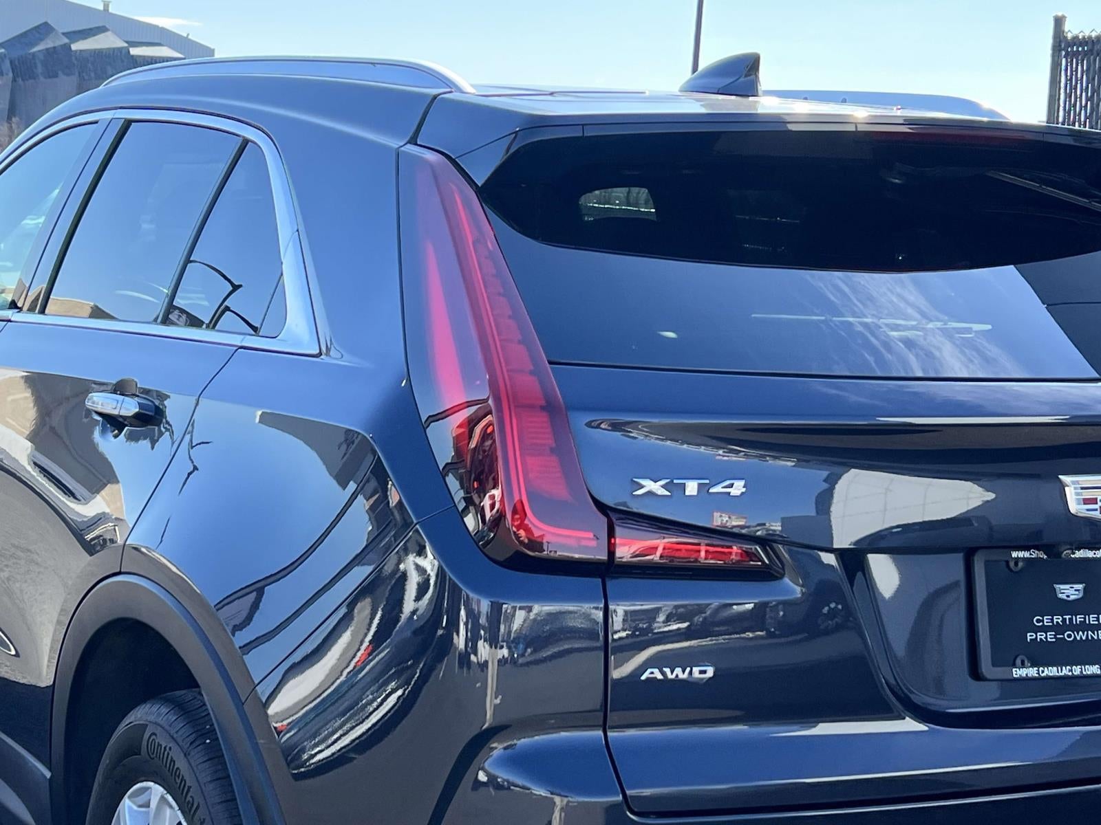 2023 Cadillac XT4 AWD Luxury