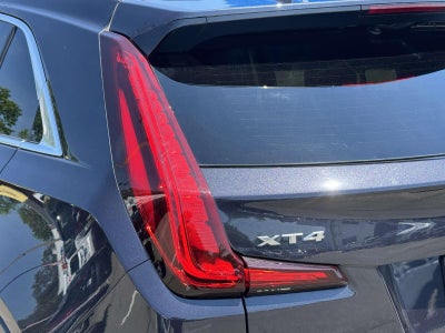 2022 Cadillac XT4 AWD Luxury