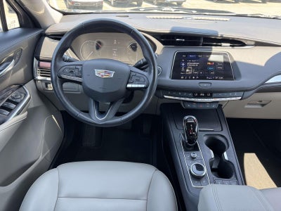 2022 Cadillac XT4 AWD Luxury