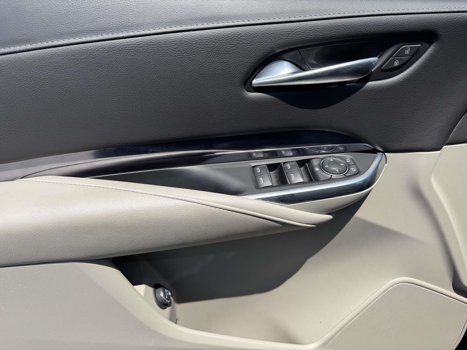 2022 Cadillac XT4 AWD Luxury