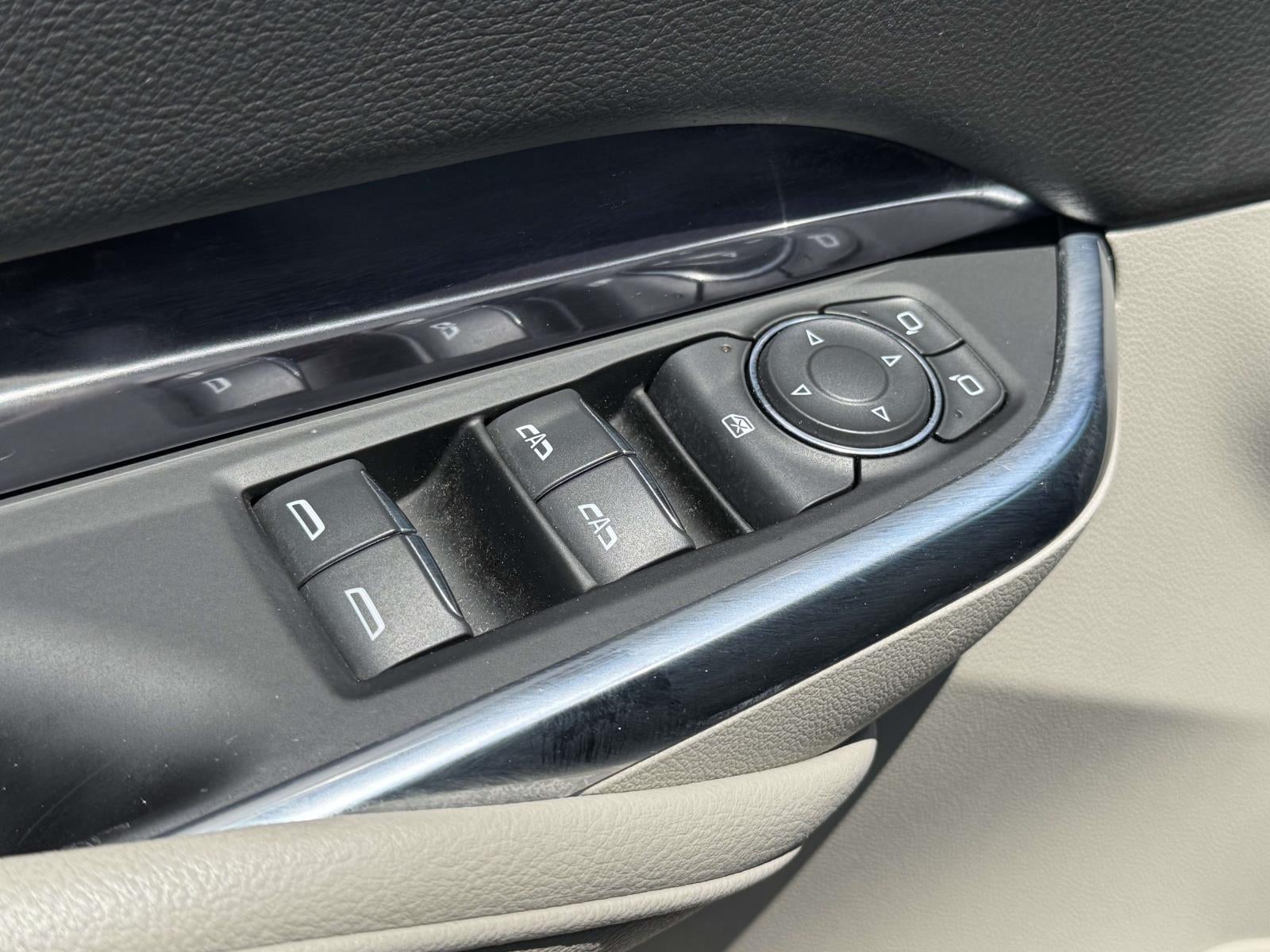 2022 Cadillac XT4 AWD Luxury