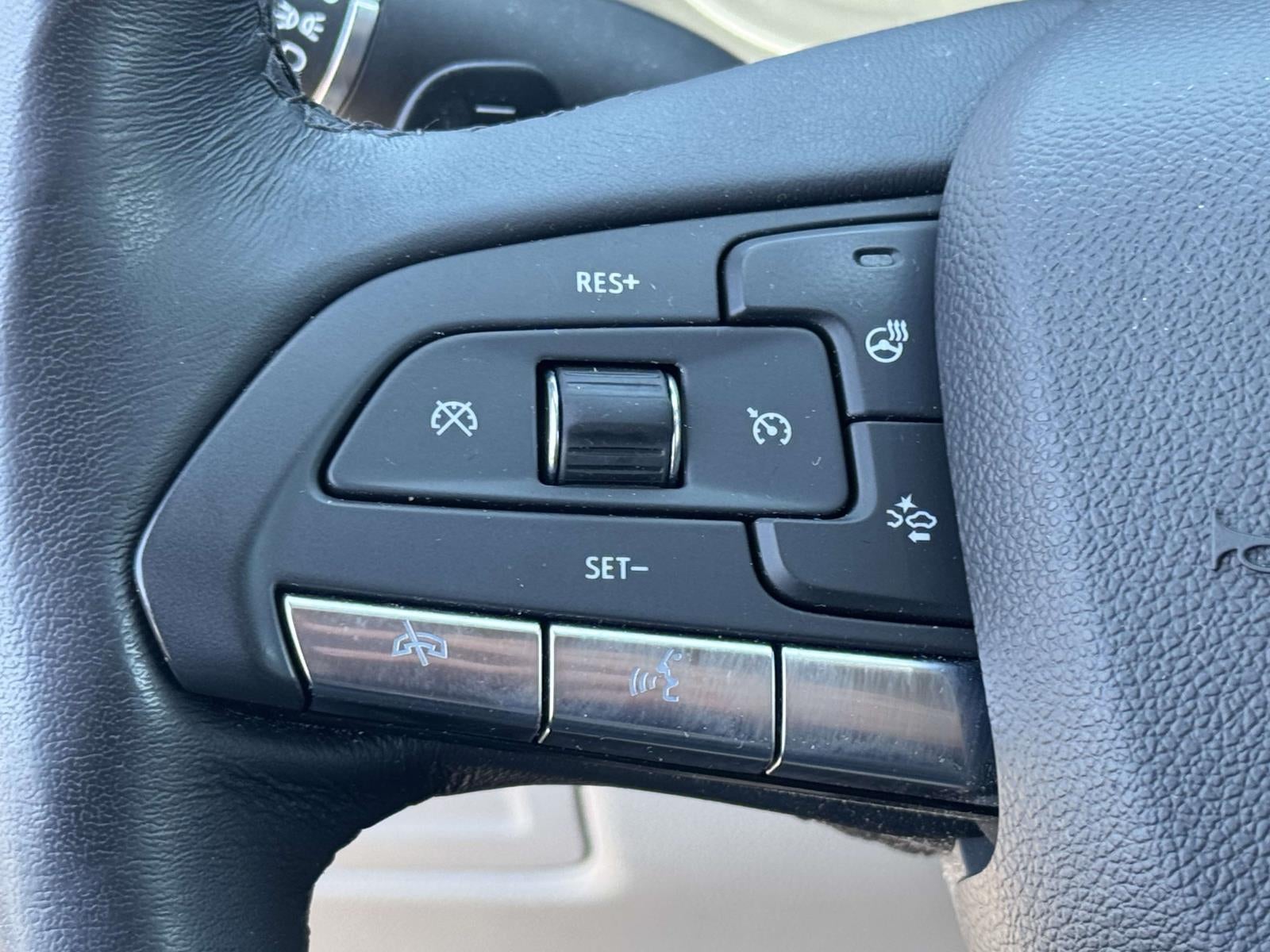 2022 Cadillac XT4 AWD Luxury