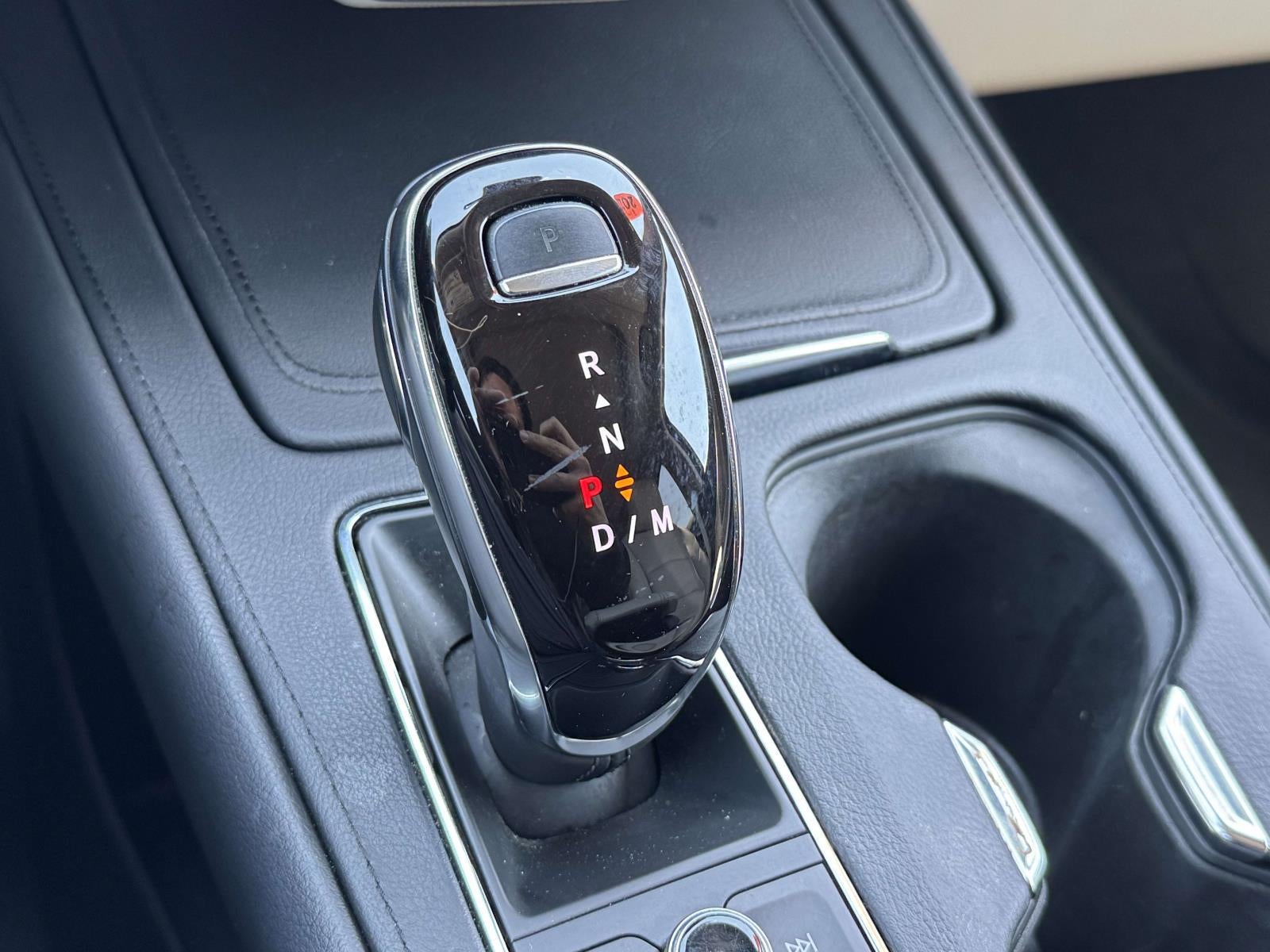 2022 Cadillac XT4 AWD Luxury